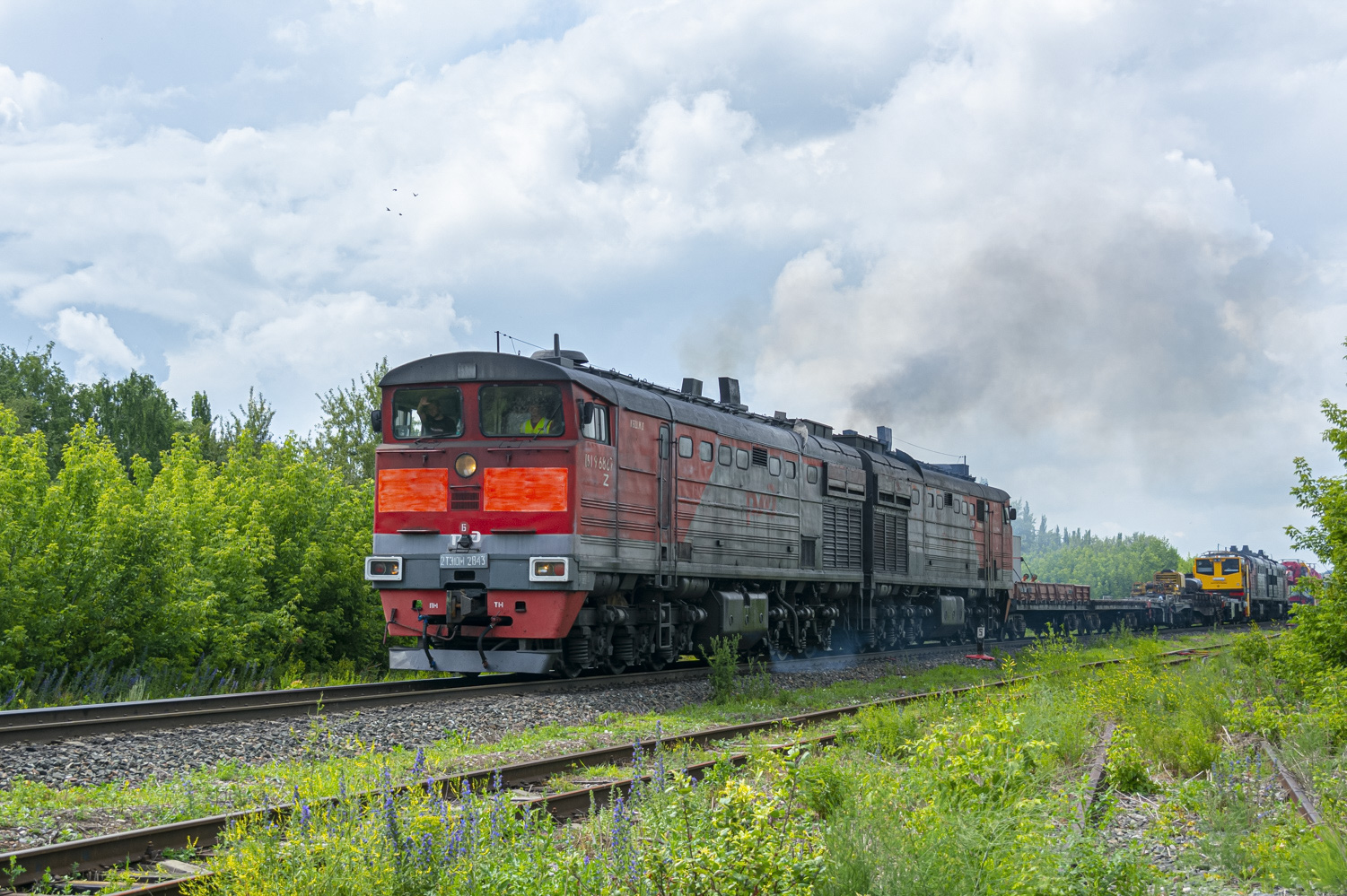 2ТЭ10М-2843