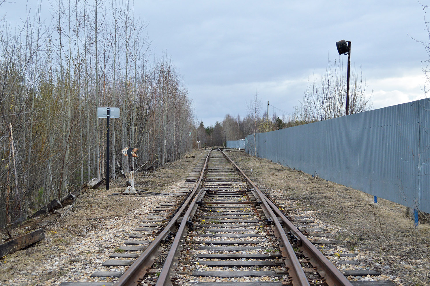 Northern Railway &mdash; Access roads