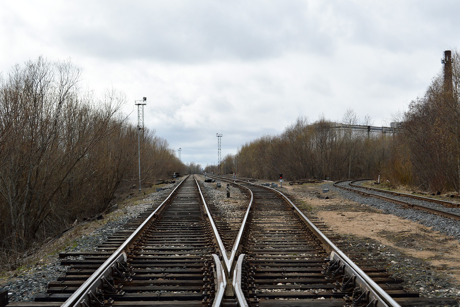 Northern Railway &mdash; Access roads