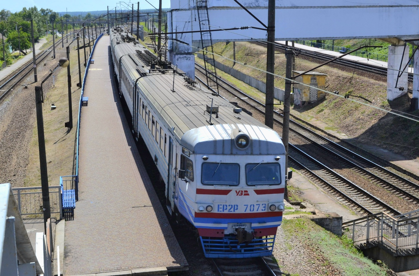 ЭР2Р-7073