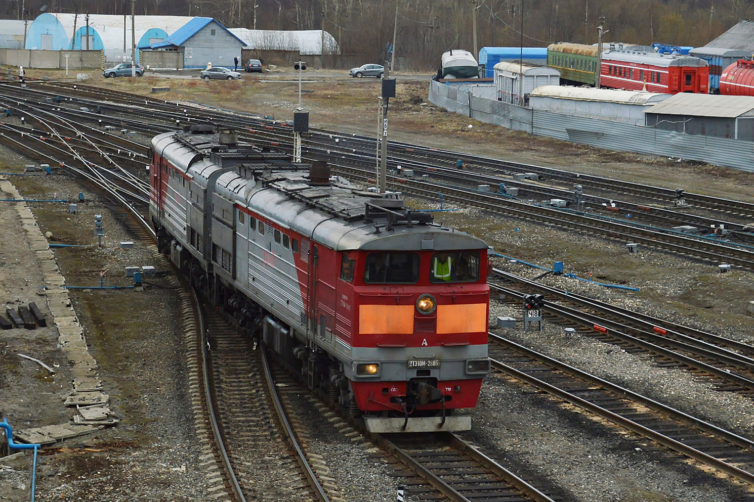 2ТЭ10М-2665