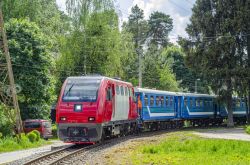896 КБ