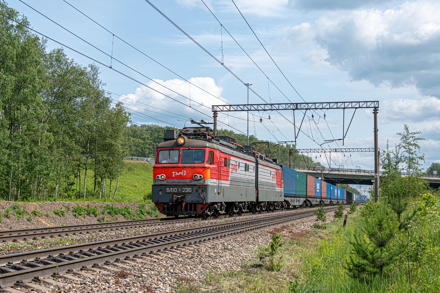 ВЛ10У-236
