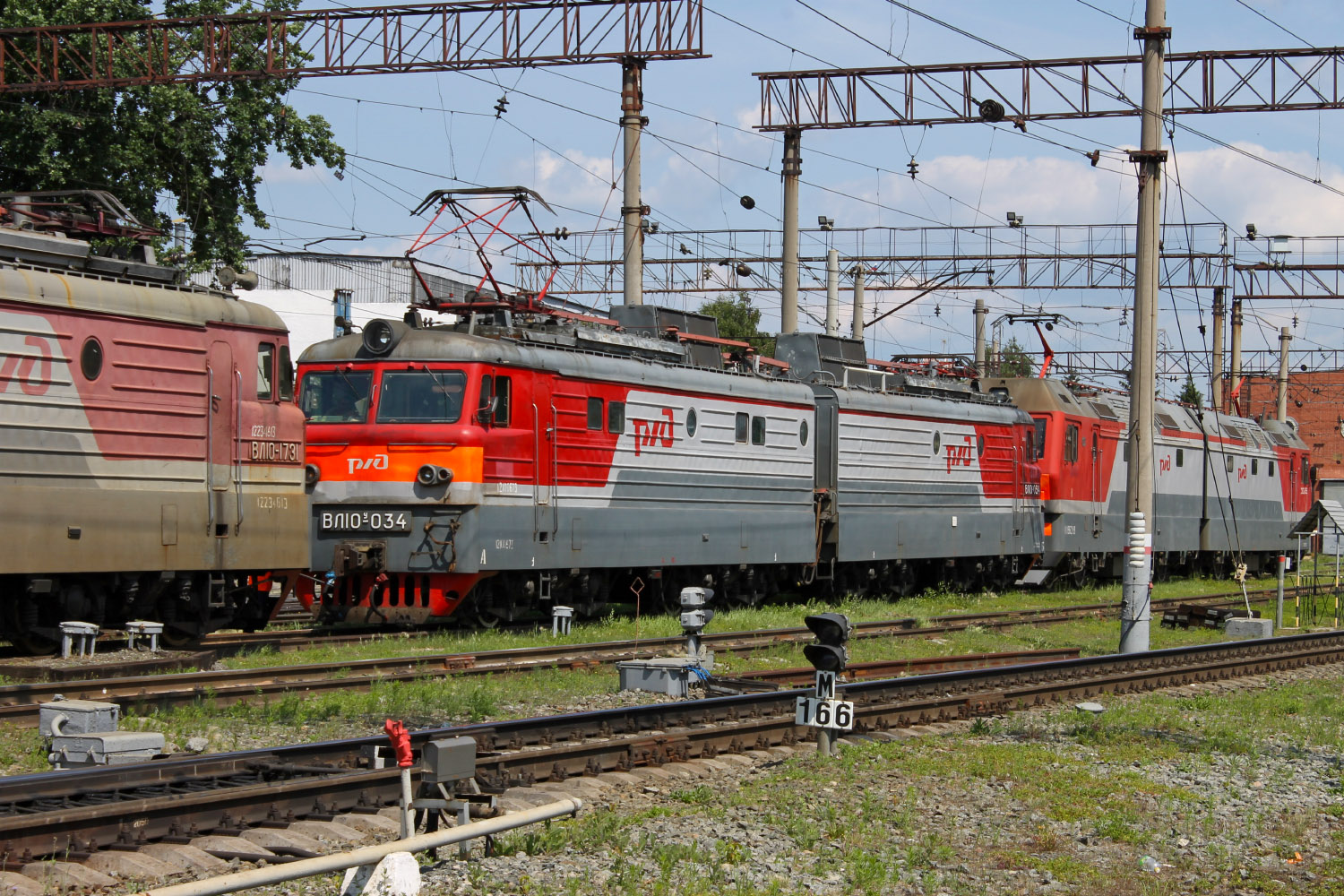 ВЛ10У-034