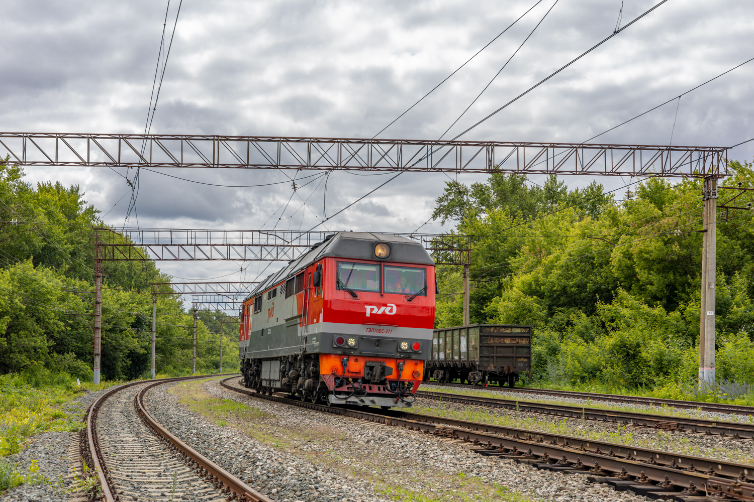 ТЭП70БС-277