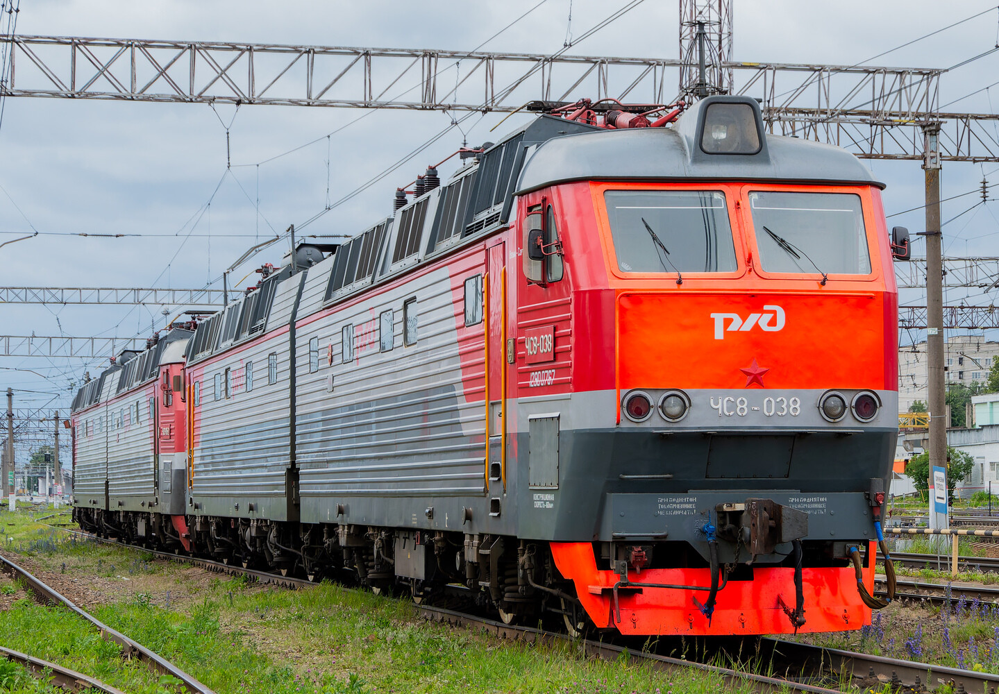 ЧС8-038
