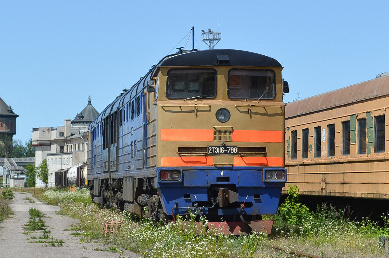 2ТЭ116-788