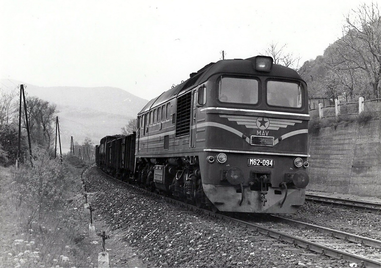 M62 094