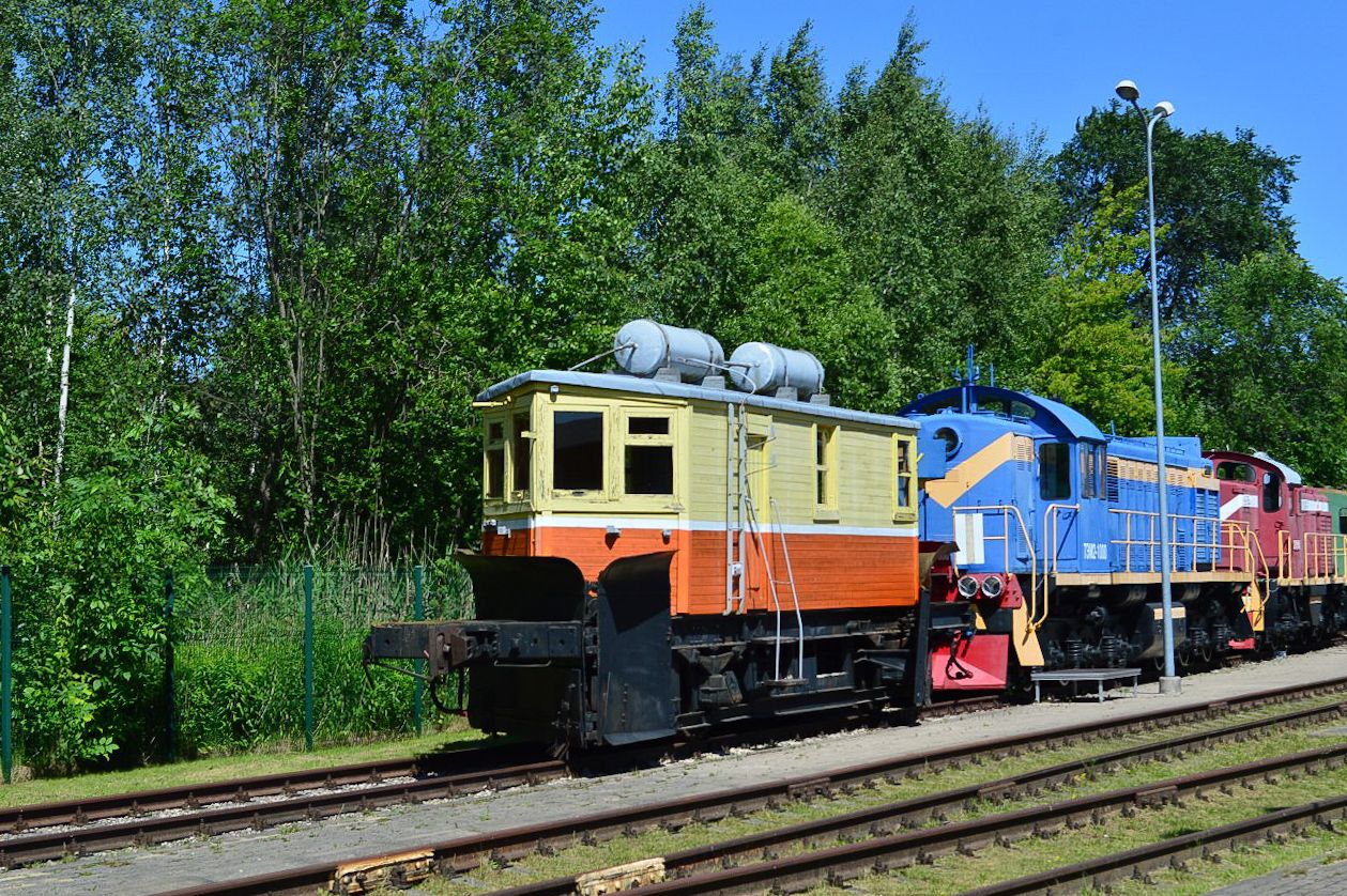 ЦУМЗ2-107