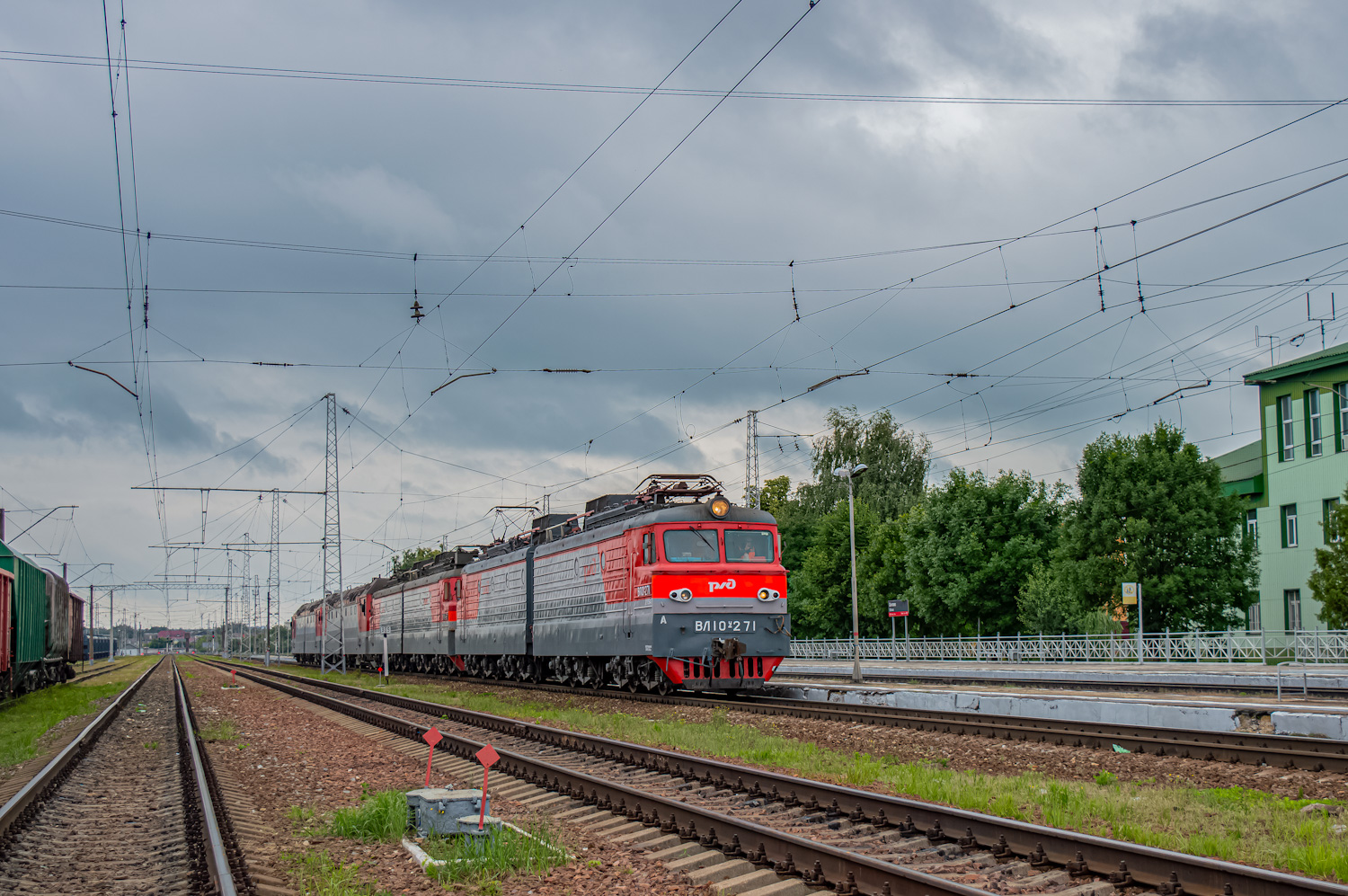 ВЛ10У-271