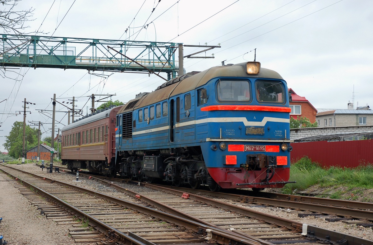 М62-1695