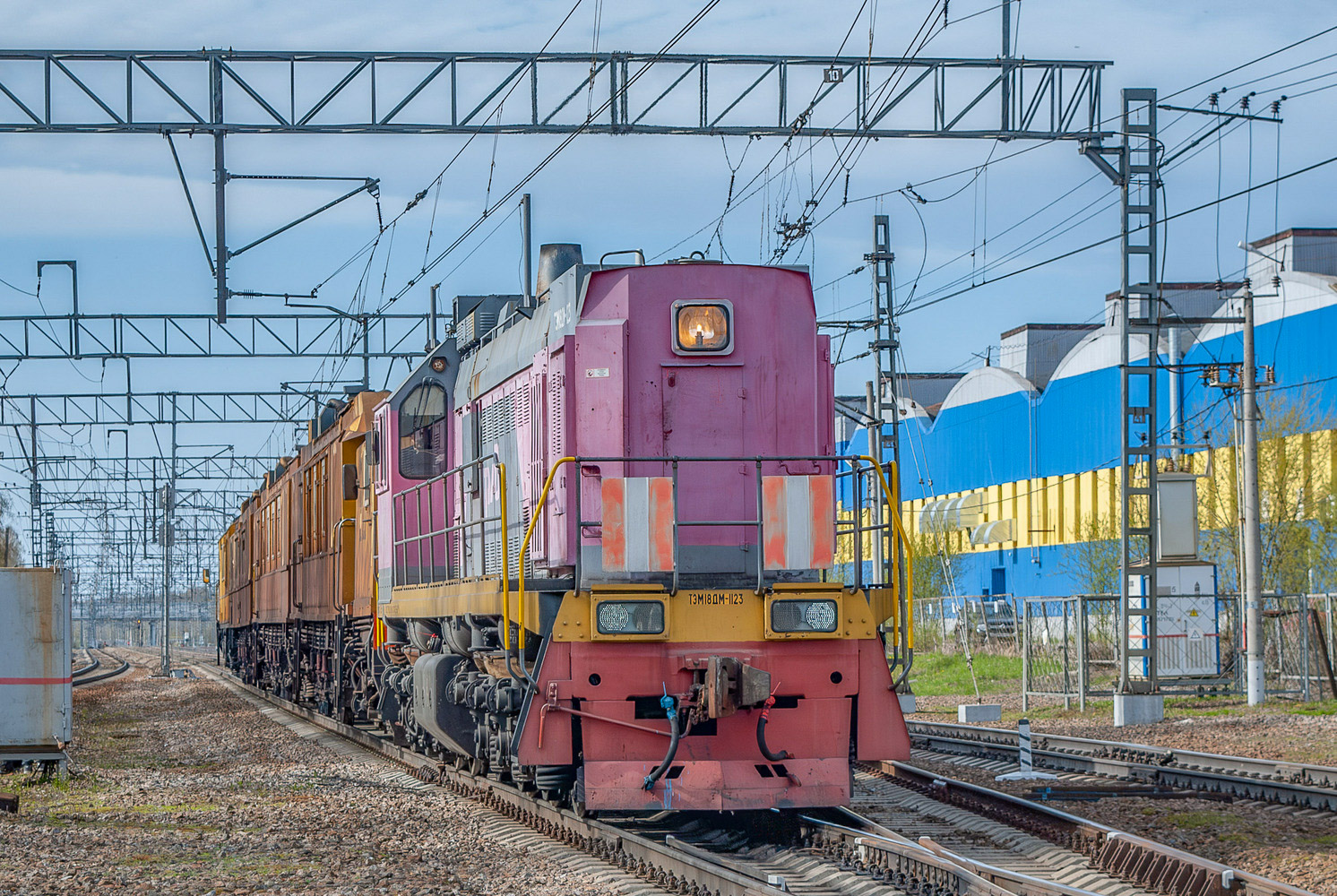 ТЭМ18ДМ-1123