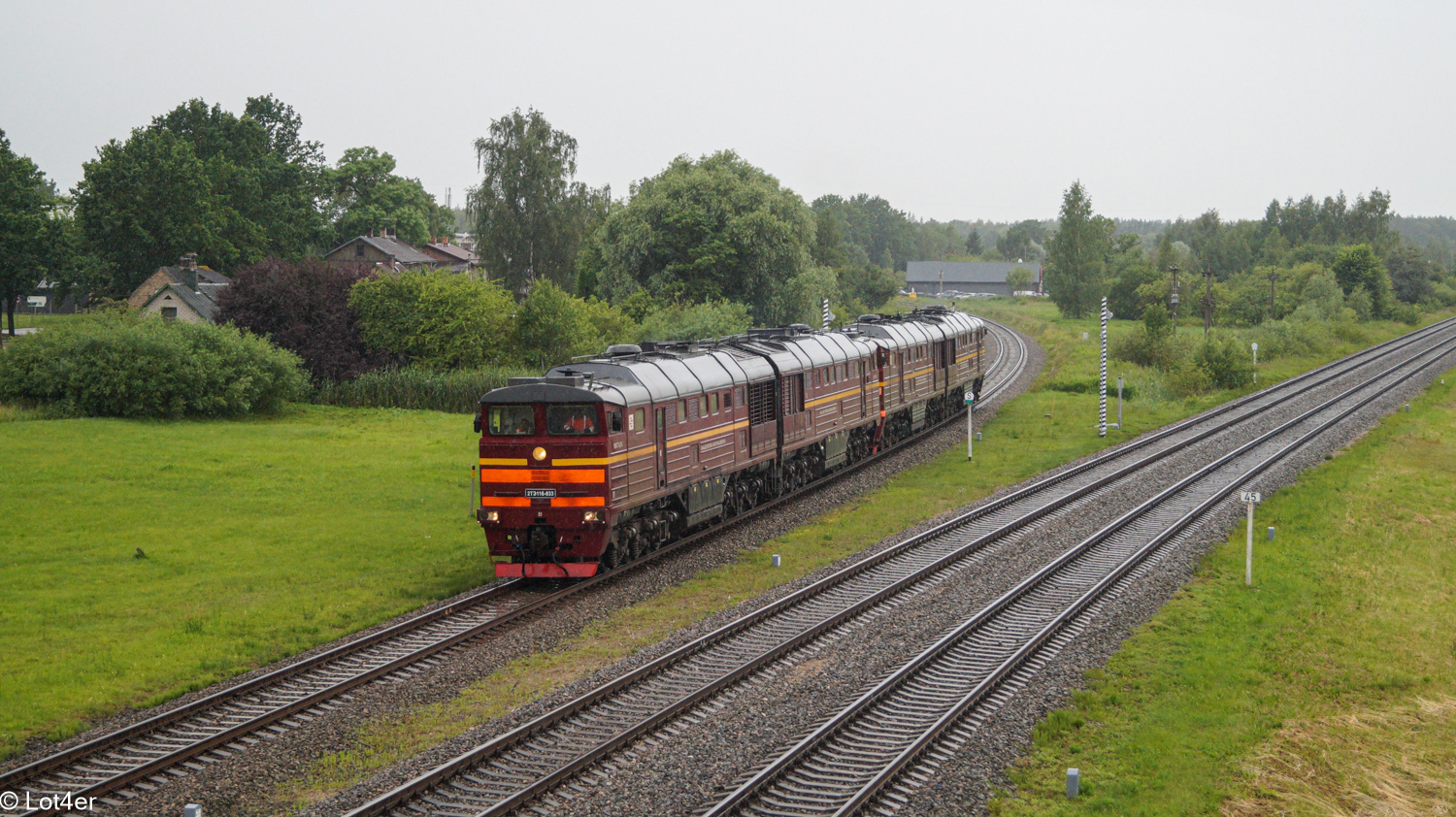 2ТЭ116-933