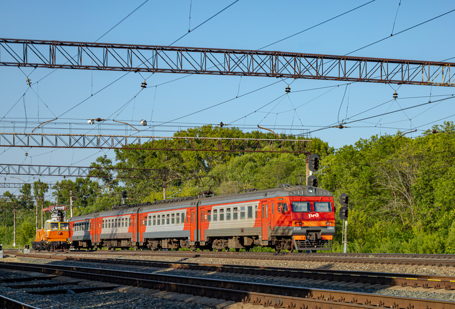 ЭТ2М-105