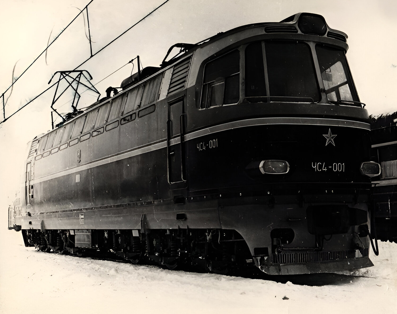 ЧС4-001