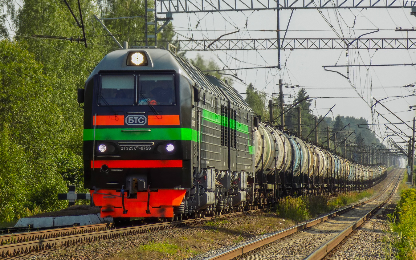 2ТЭ25КМ-0756