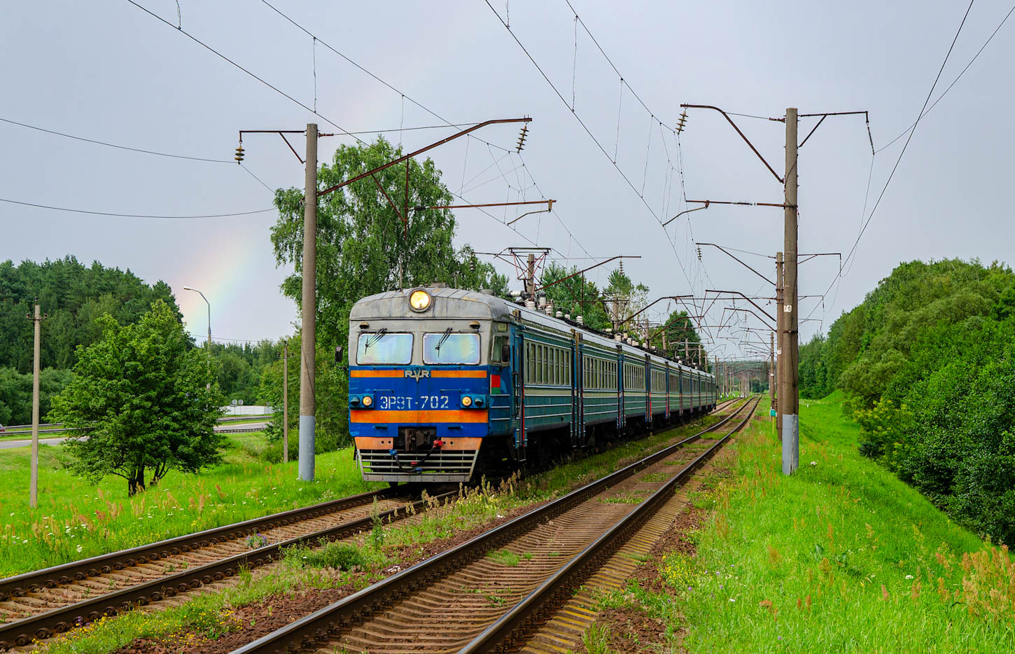 ЭР9Т-702