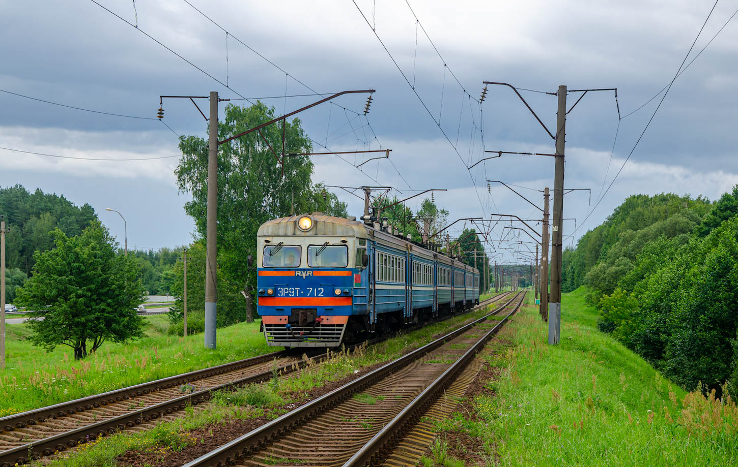 ЭР9Т-712