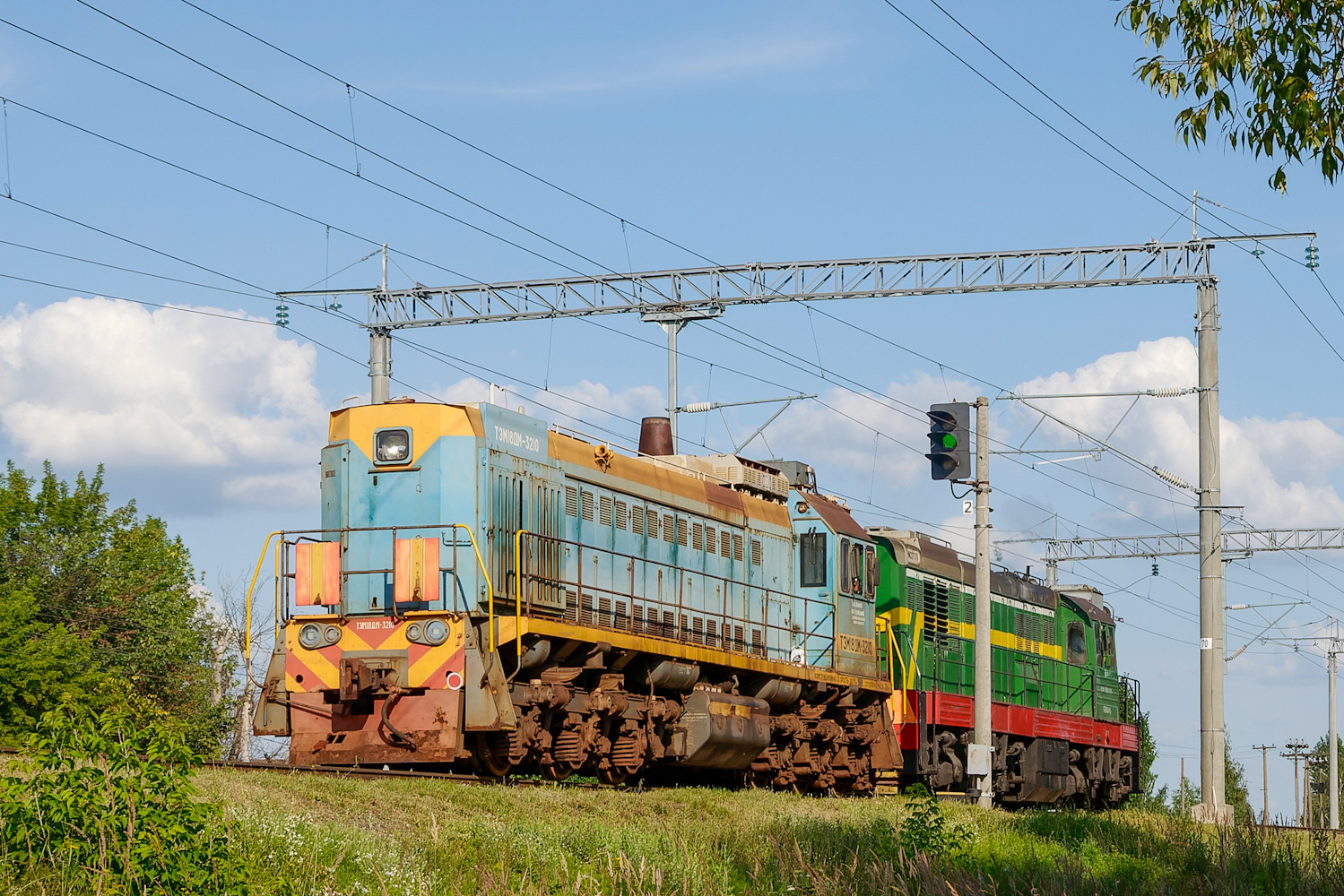 ТЭМ18ДМ-3210