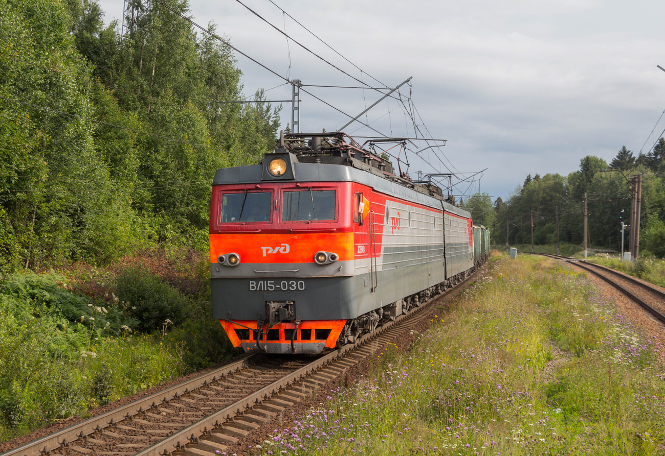 ВЛ15-030
