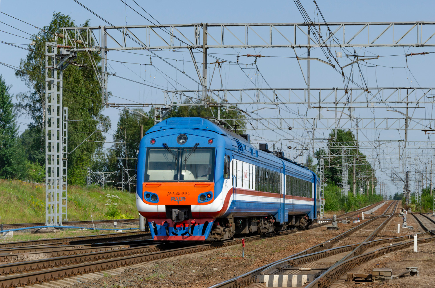ДР1Б-1515