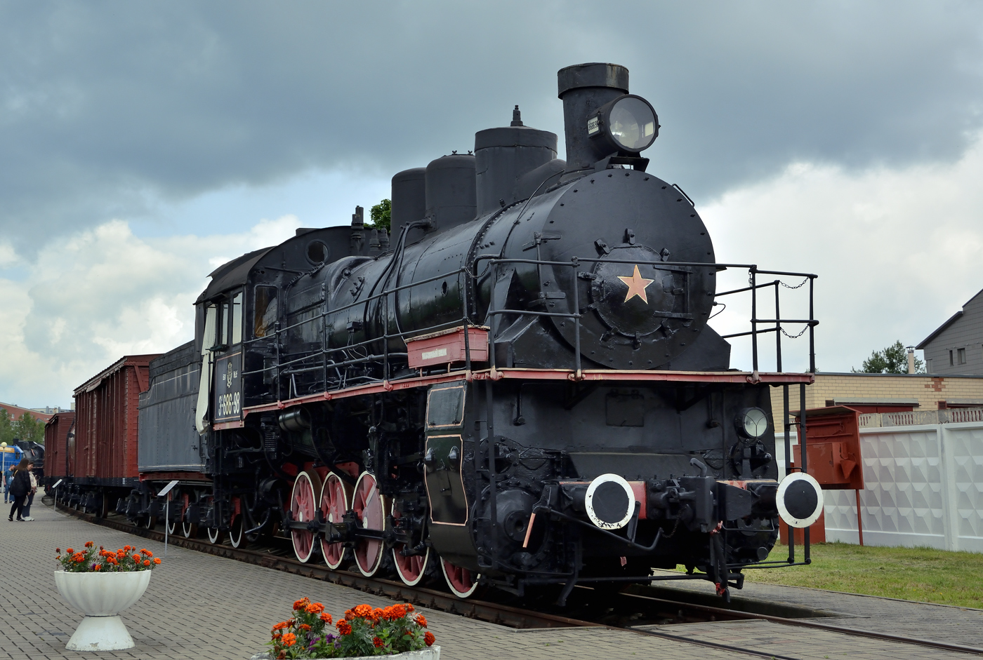 Эу686-98