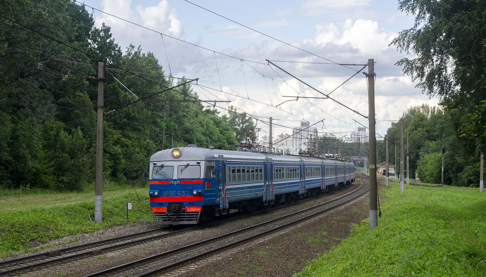 ЭР9Е-637