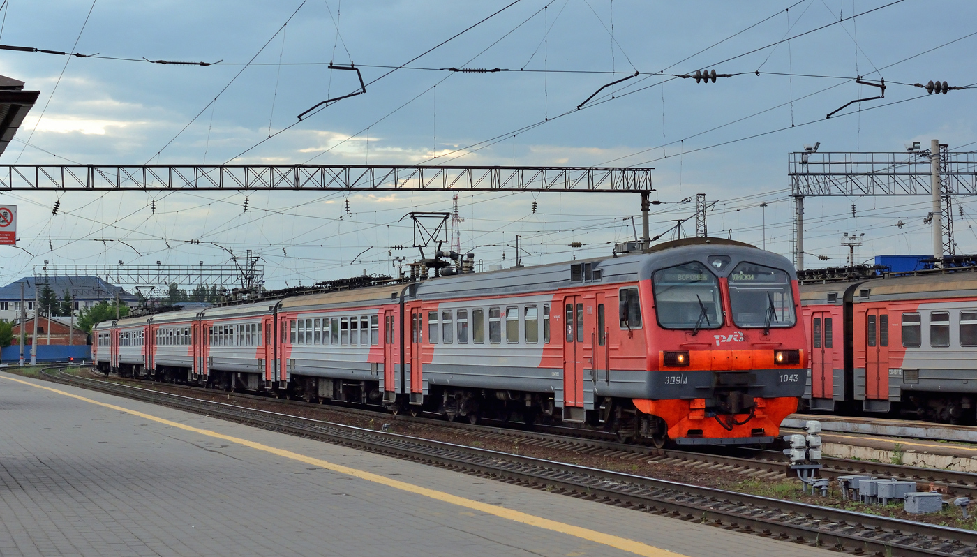 ЭД9М-1043