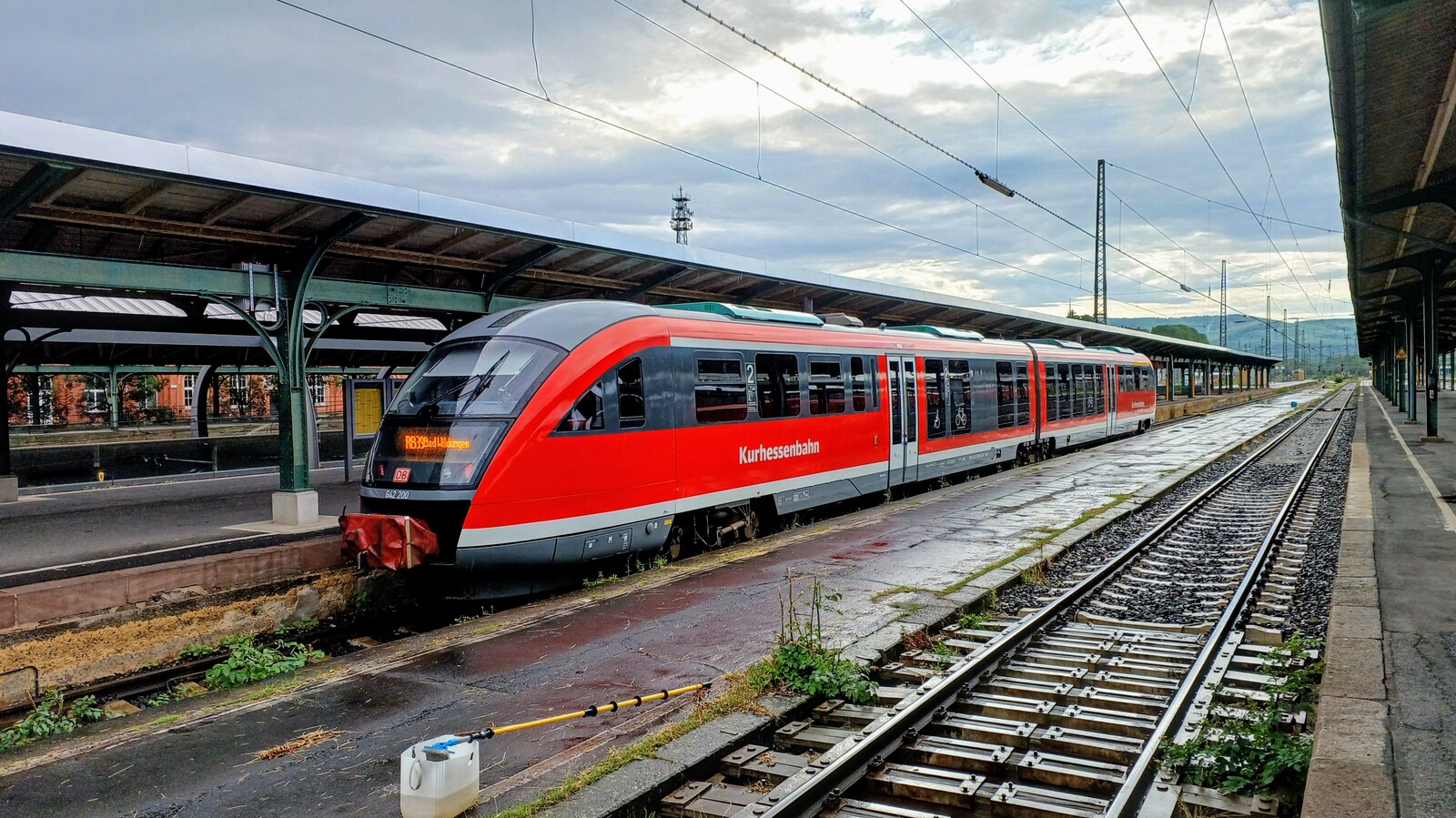 642 200