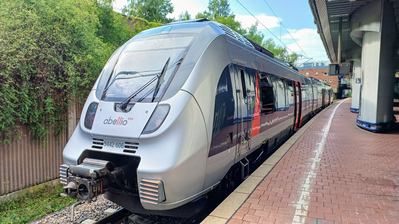 9442 106