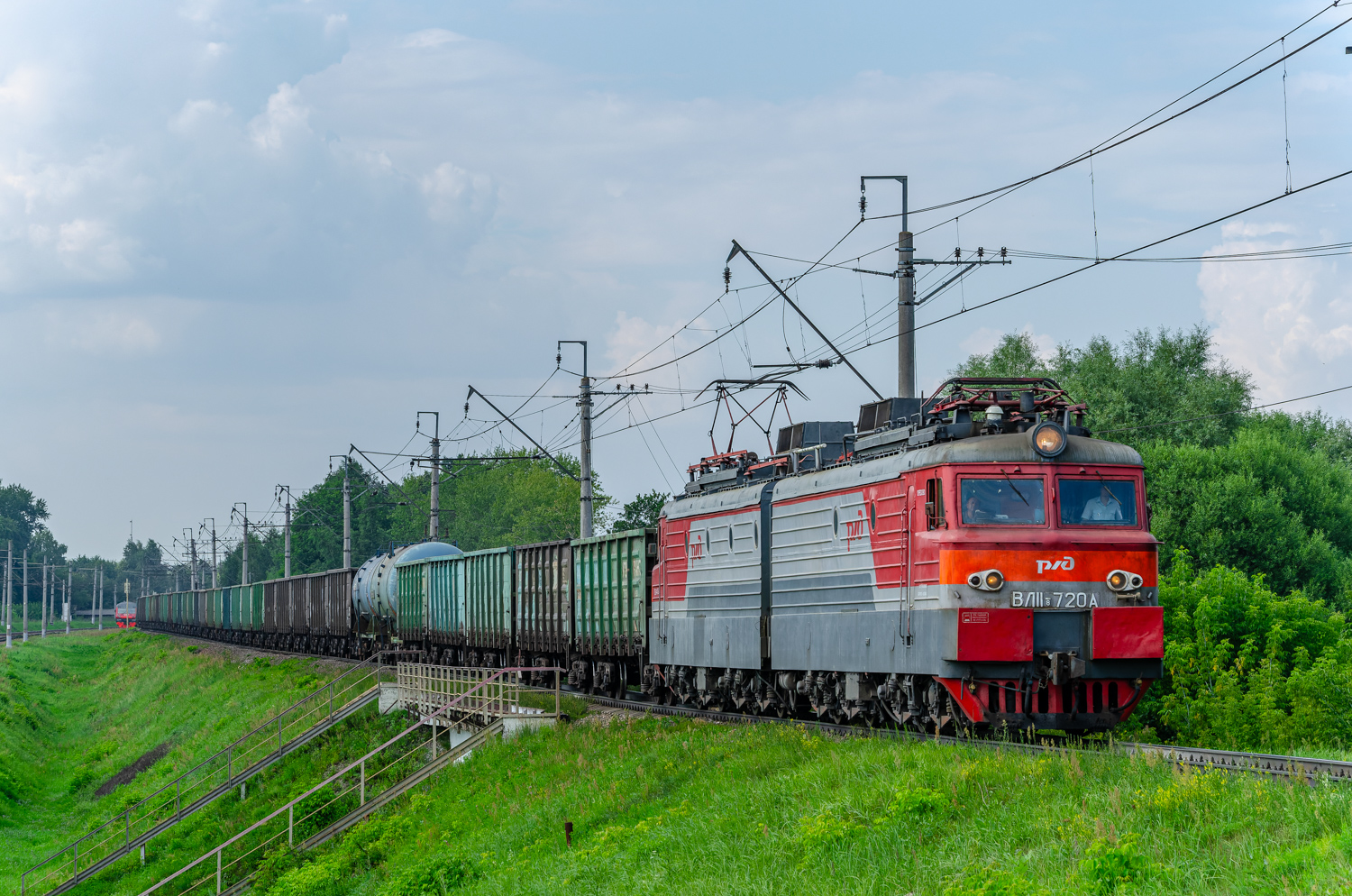 ВЛ11.8-720