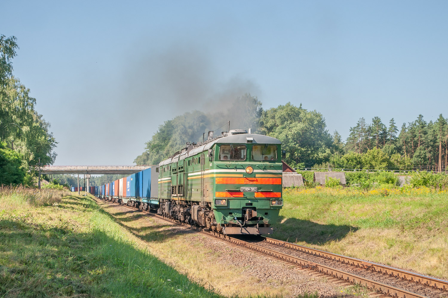 2ТЭ10М-2852