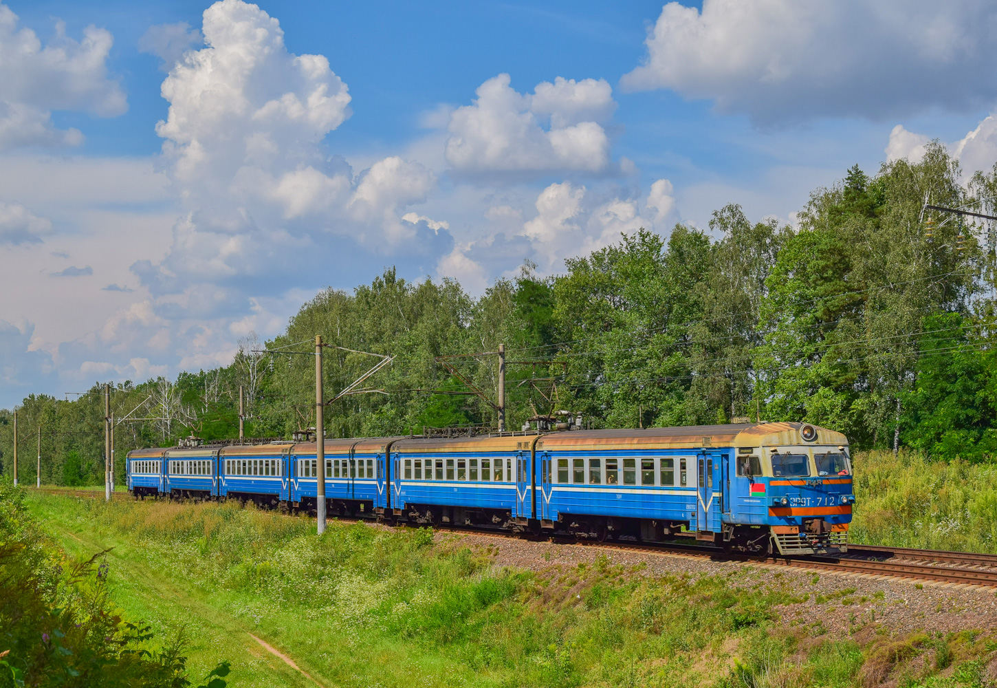 ЭР9Т-712