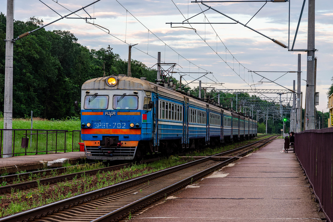 ЭР9Т-702