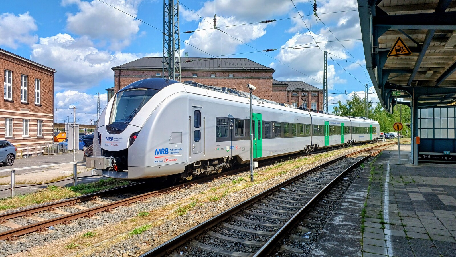 1440 333