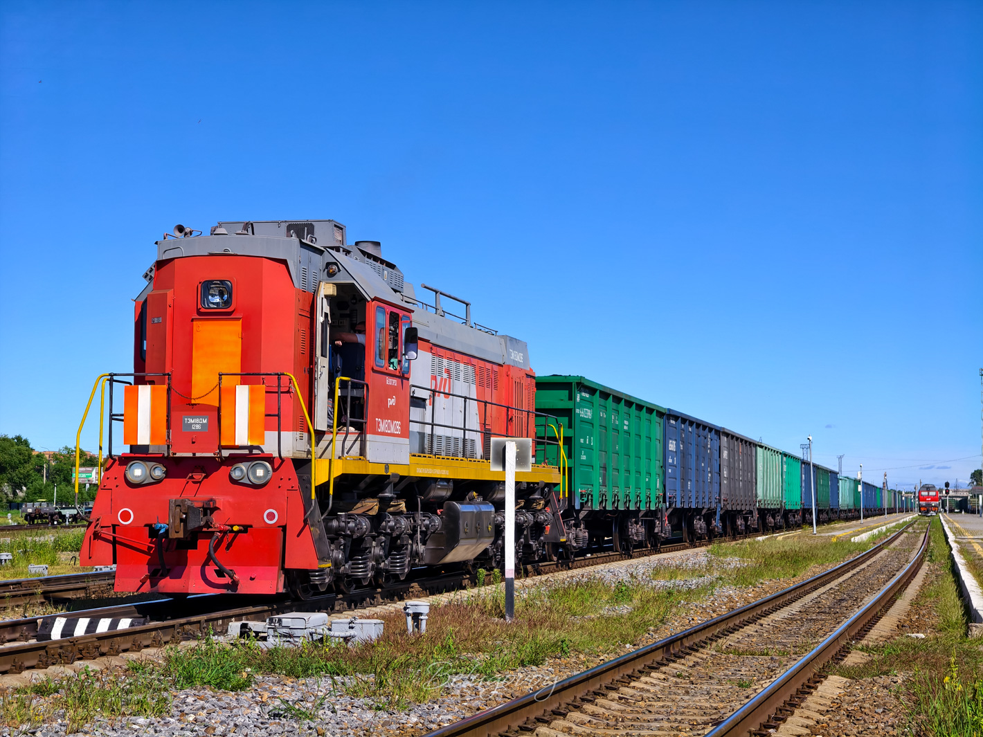 ТЭМ18ДМ-1286