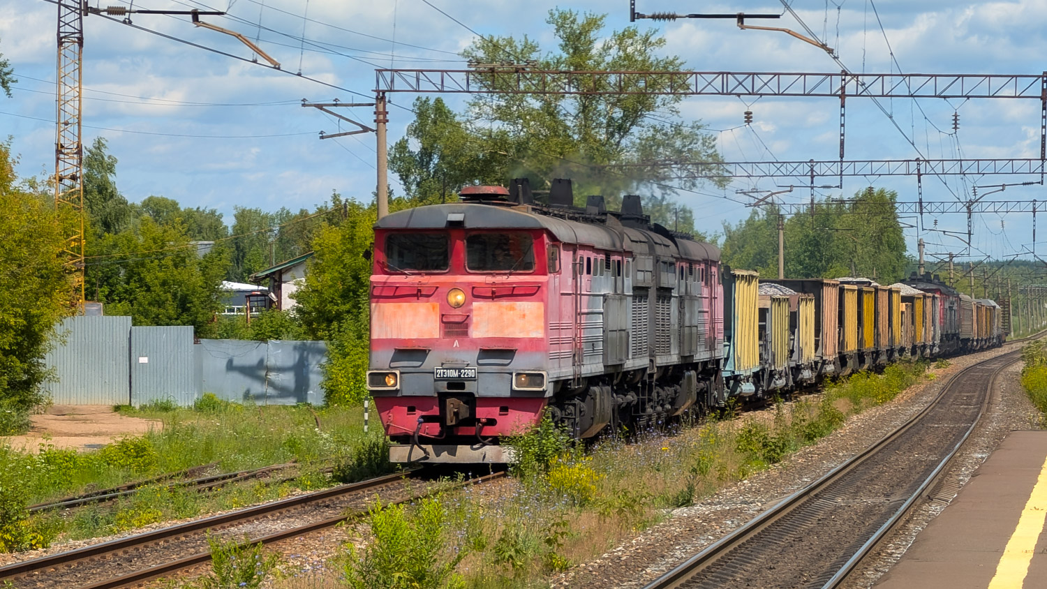 2ТЭ10М-2290