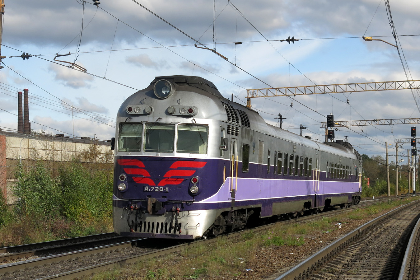 Д1М-720