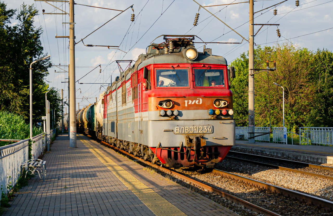 ВЛ80С-1234