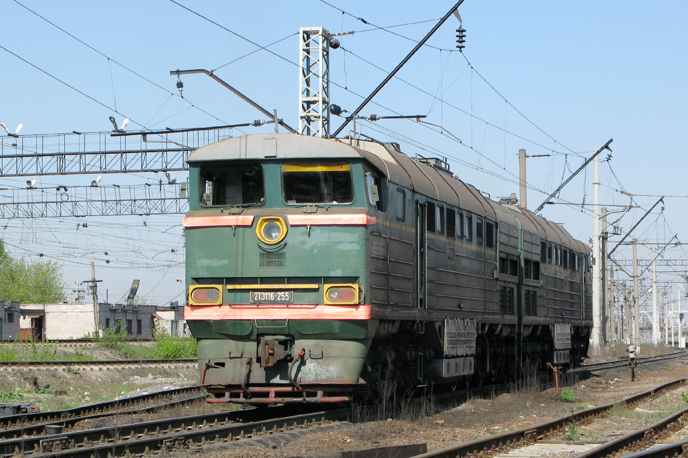 2ТЭ116-255