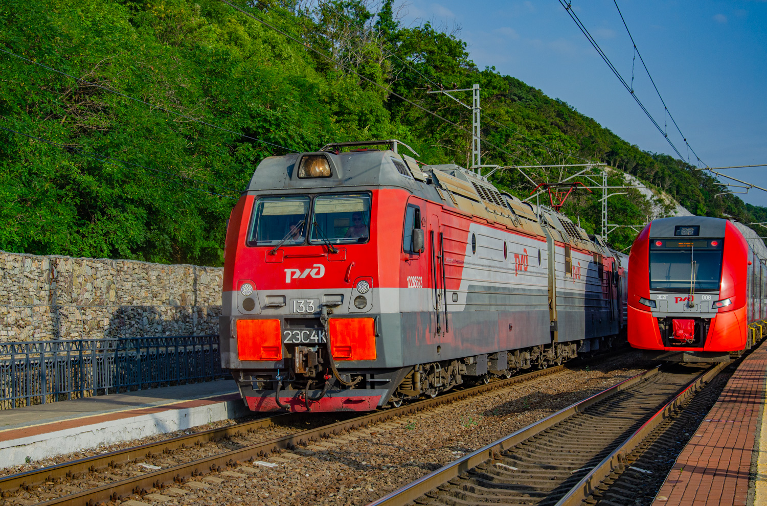 2ЭС4К-133