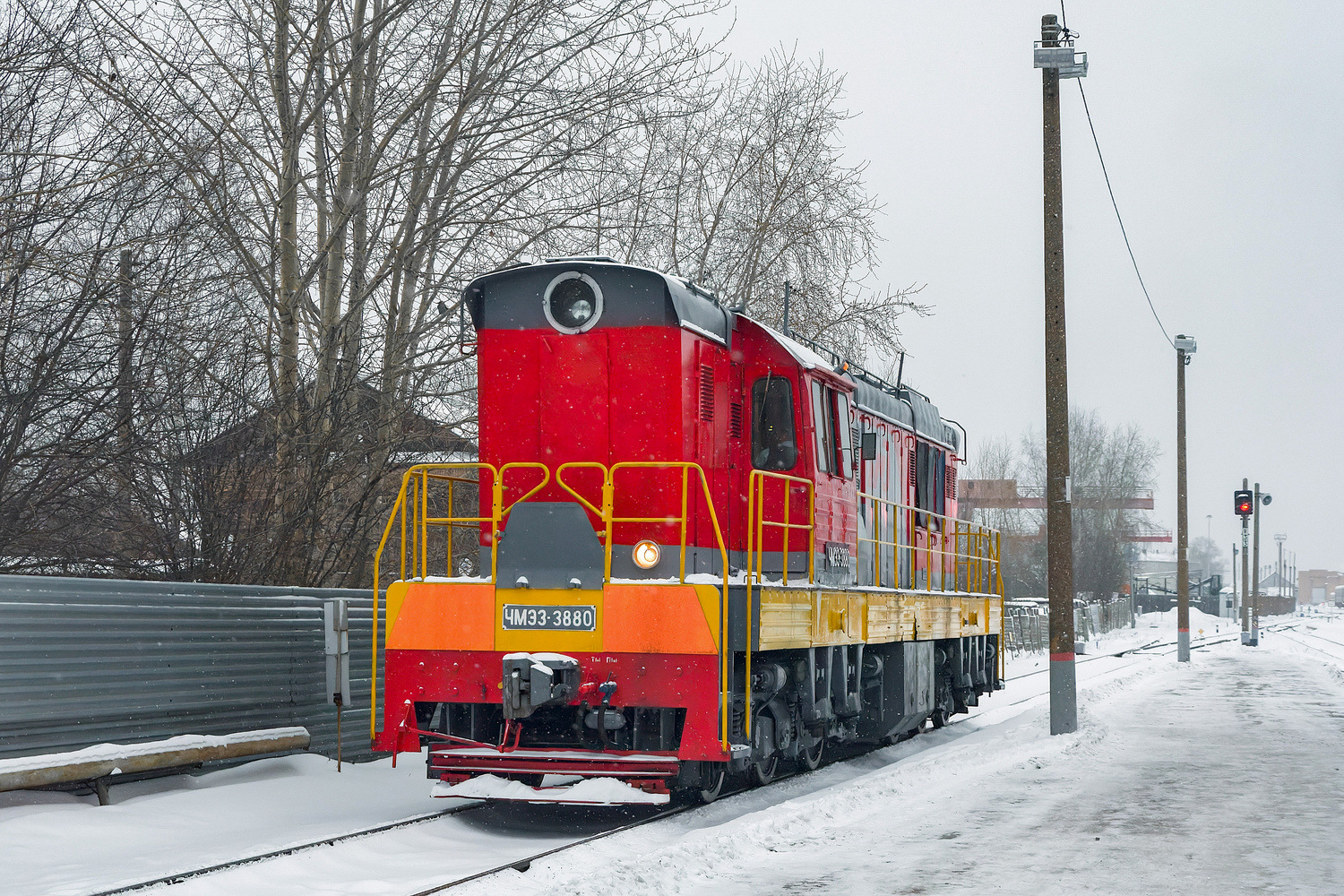 ЧМЭ3-3880