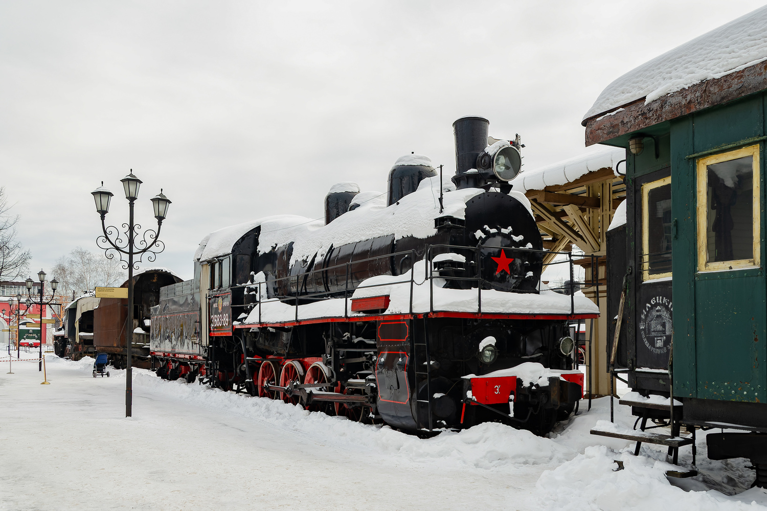 Эу683-89