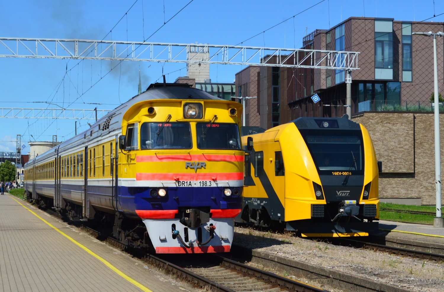 DR1A-198