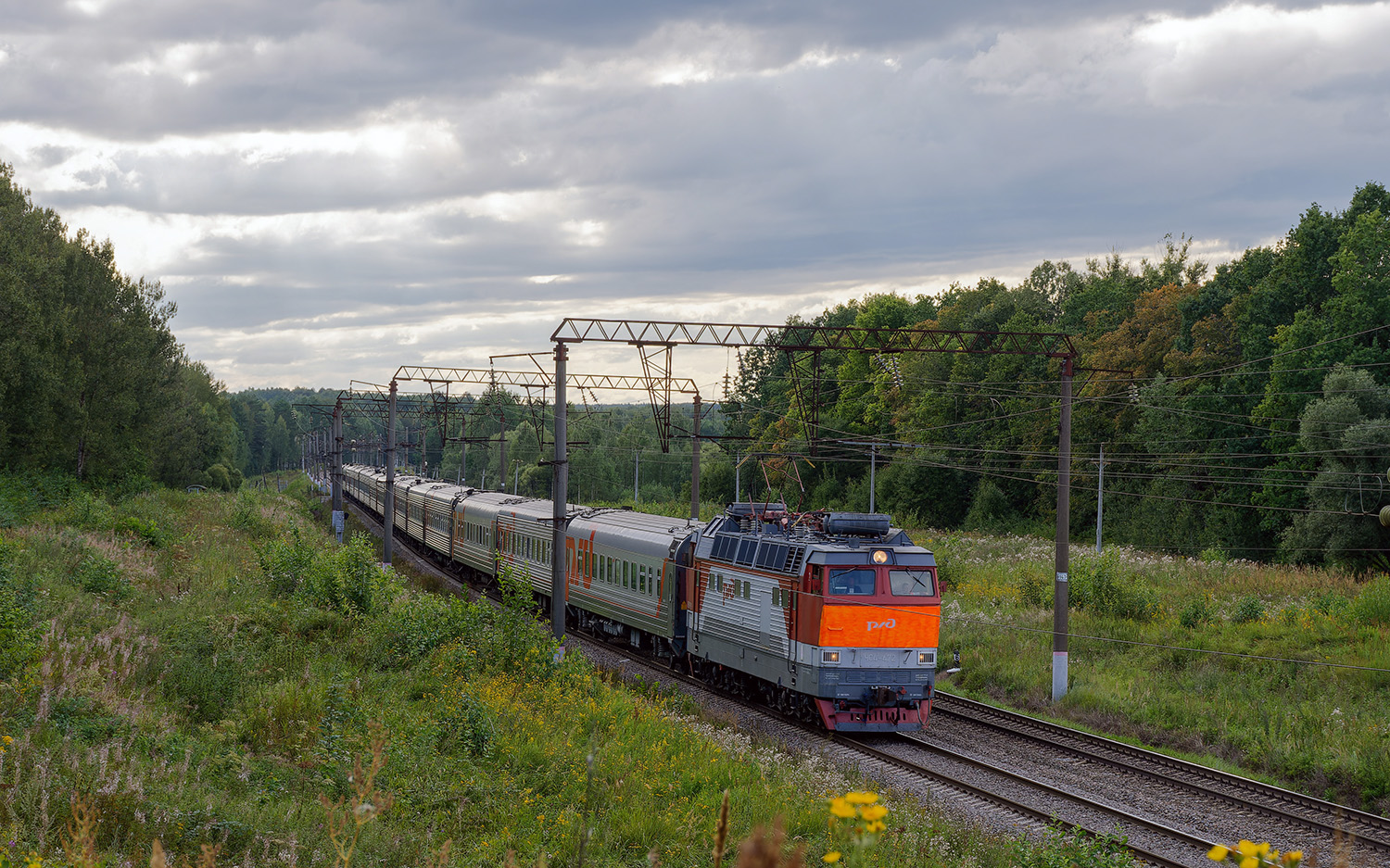 ЧС4Т-472