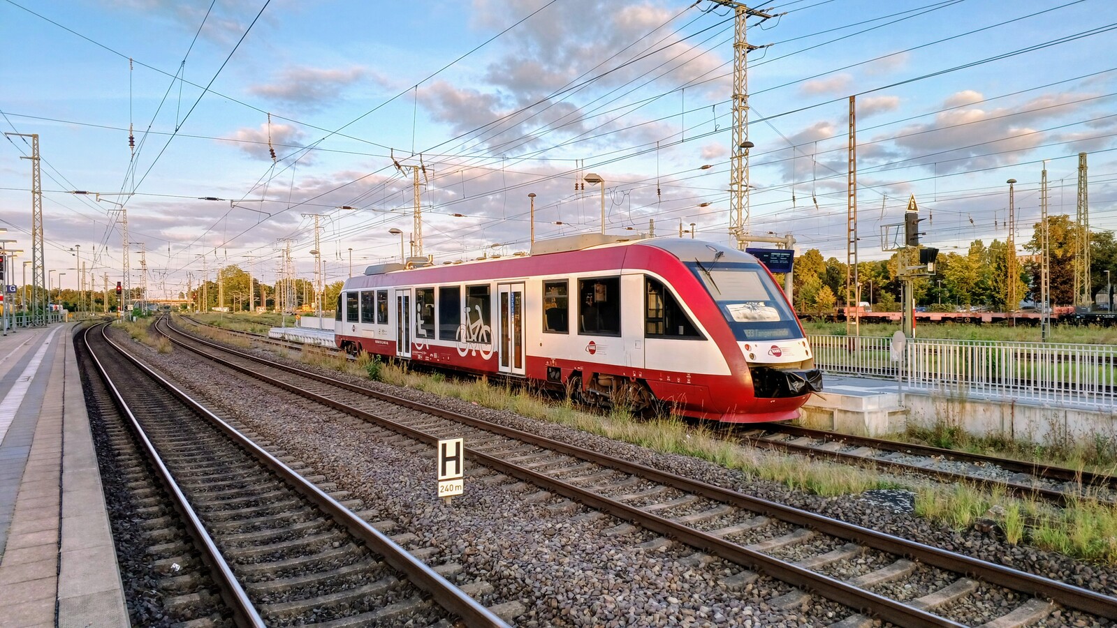 640 125