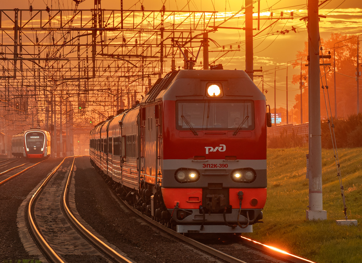 ЭП2К-390; Фотозарисовки (Московская железная дорога)