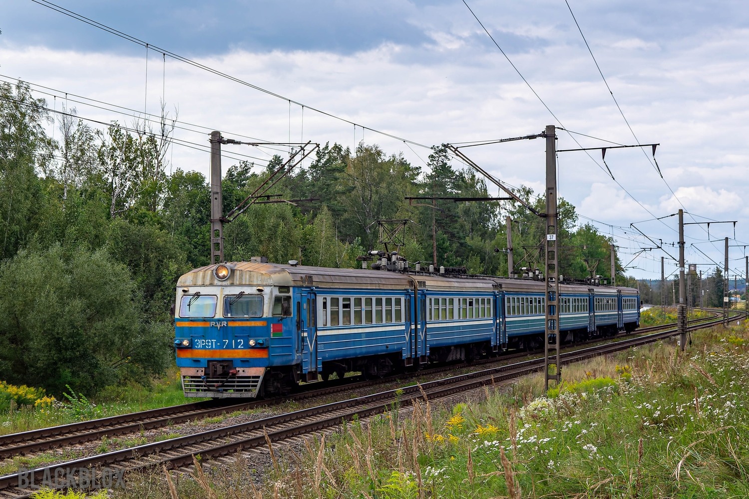 ЭР9Т-712