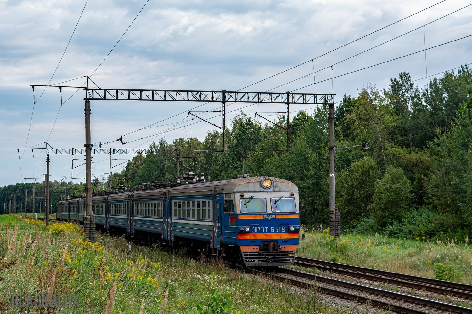 ЭР9Т-699