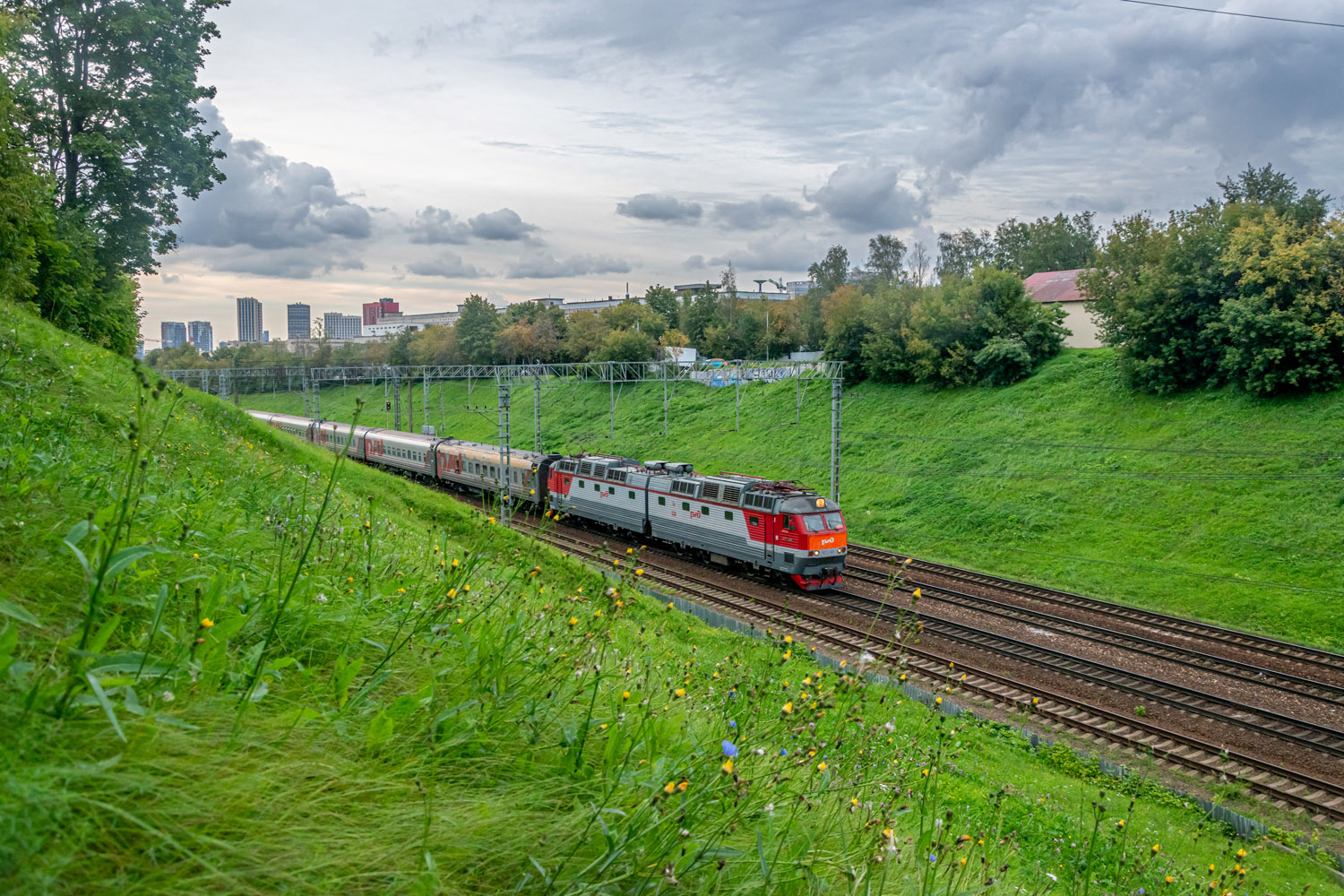 ЧС7-195